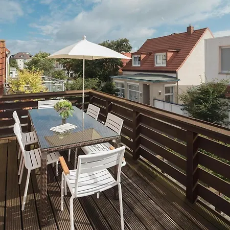 Voessing's Apartment *